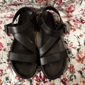 💚2 for 15💚 Black Strappy Sandals